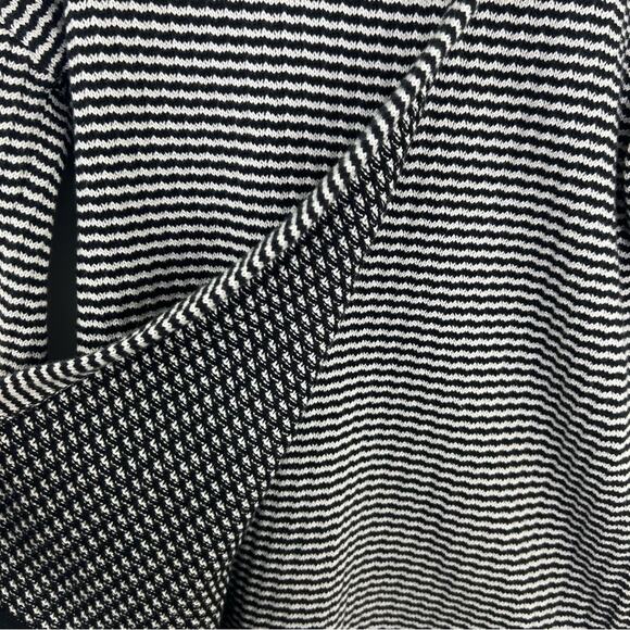CAbi Fergie Cowl Neck Black White Split Front  Back Style Sweater Size Small - Picture 6 of 13